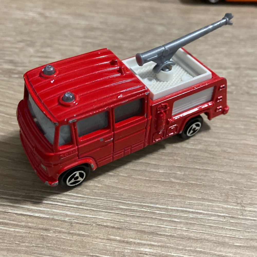 Vintage Majorette #258 Pompier Aeroport Fire Truck Mercedes 1:70 French Toy